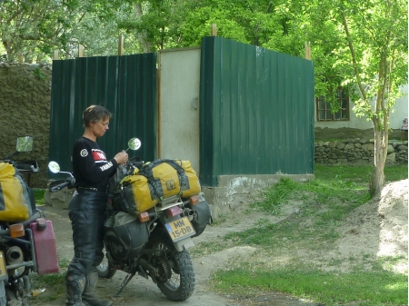 Dag 36 - Khorog > Oumbouk 