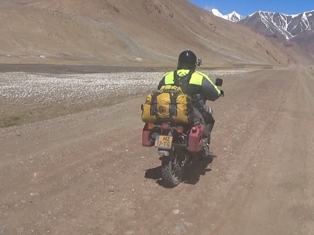 Dag 40 - Murghab > Sary Tash 