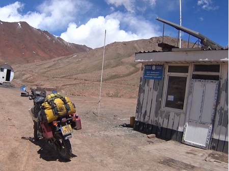 Dag 40 - Murghab > Sary Tash 