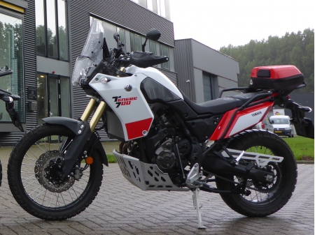 Tenere 700 