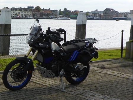 Tenere 700 