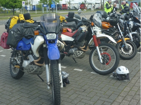 Dag 1 - Vertrek From here to Tokyo Het vertrek