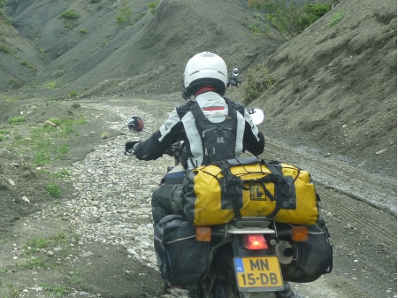 Van Osumi canyon naar Permet via het dorpje Sevran in Albanië 