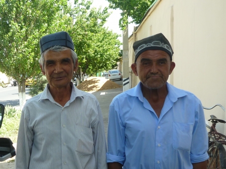 Benzine tanken in Uzbekistan